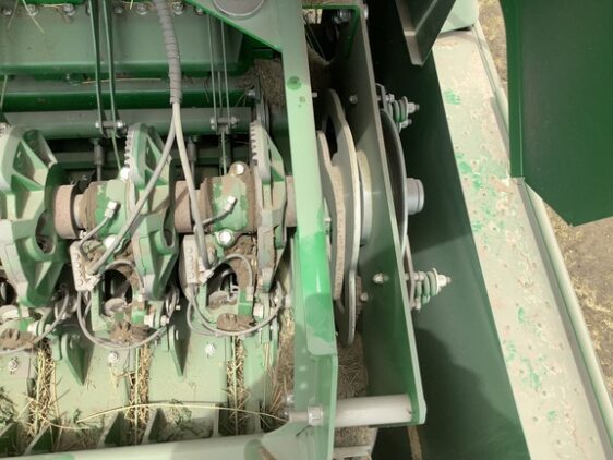 2022 John Deere L341 - Image 22