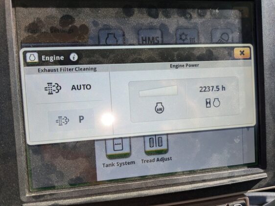2019 John Deere R4038 - Image 11