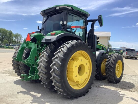 2024 John Deere 8R 410 - Image 4