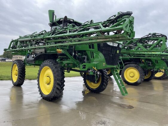 2023 John Deere 410R - Image 2