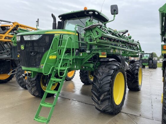 2021 John Deere R4044 - Image 3