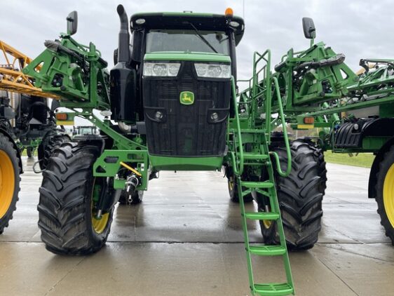 2021 John Deere R4044 - Image 4