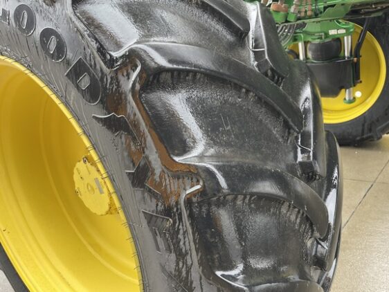 2021 John Deere R4044 - Image 18
