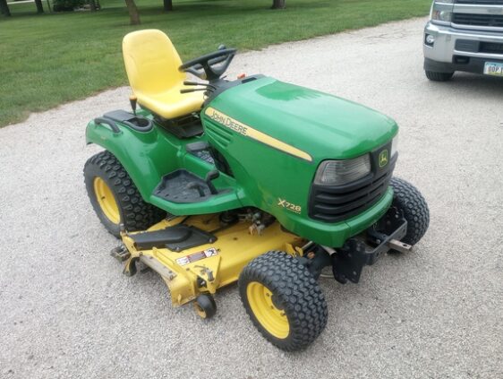 2008 John Deere X728 - Image 7
