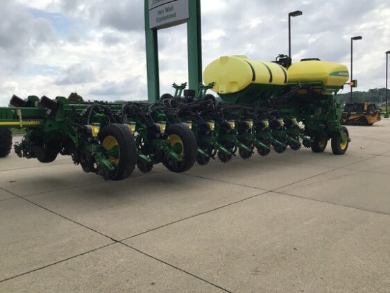 2009 John Deere 1770NT CCS