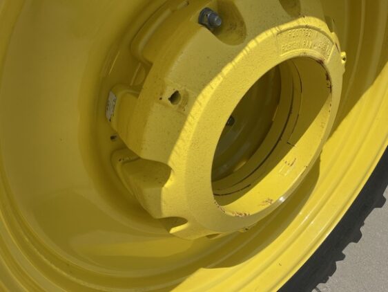 2023 John Deere 8R 310 - Image 11