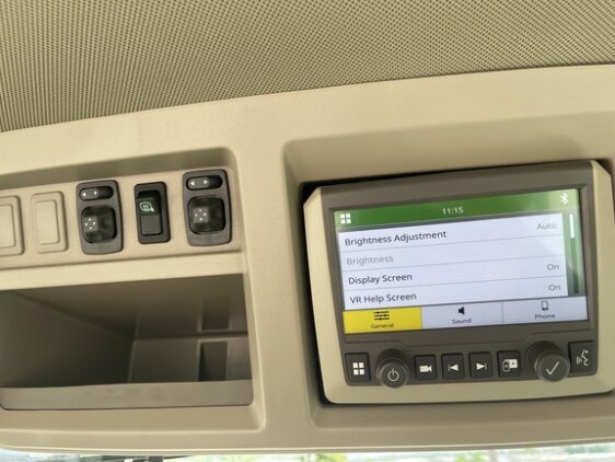 2023 John Deere 8R 310 - Image 19