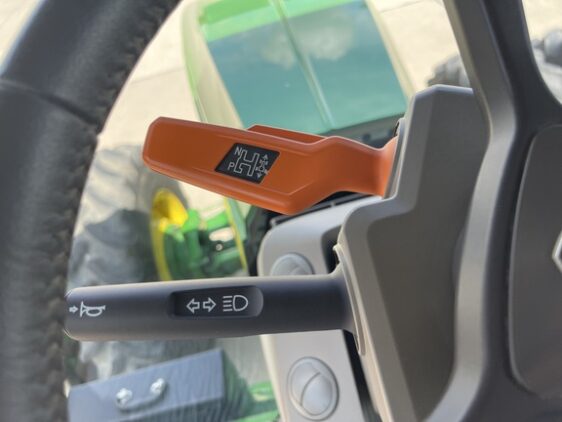 2023 John Deere 8R 310 - Image 25