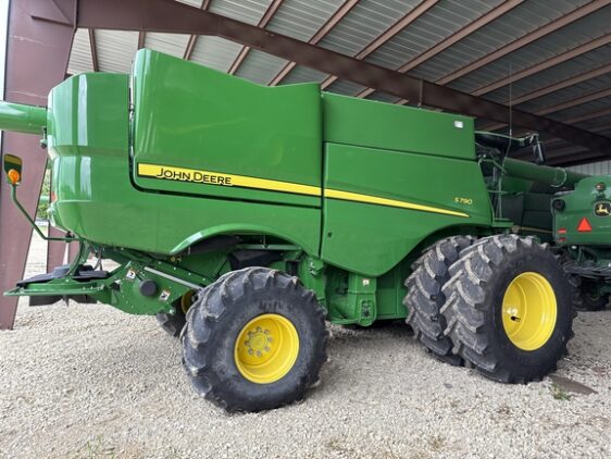 2021 John Deere S790 - Image 5