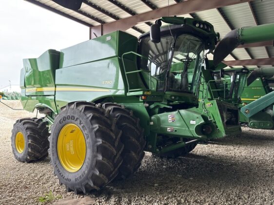 2021 John Deere S790