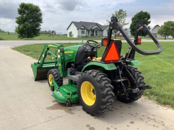 2007 John Deere 2320 - Image 5