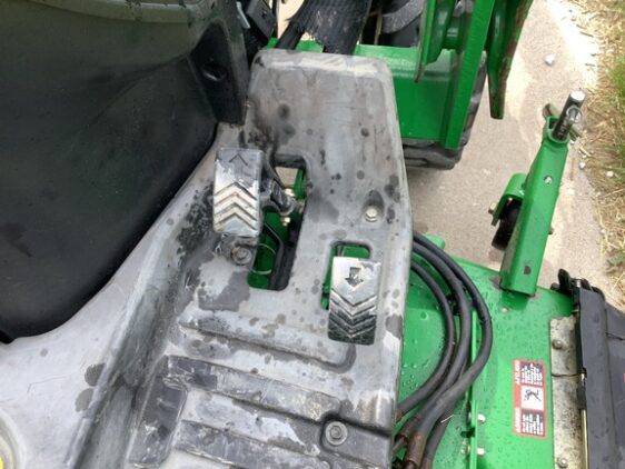 2007 John Deere 2320 - Image 22