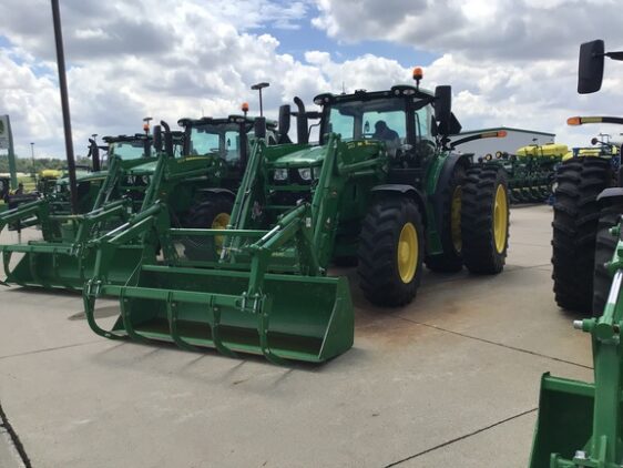 2023 John Deere 6R 155