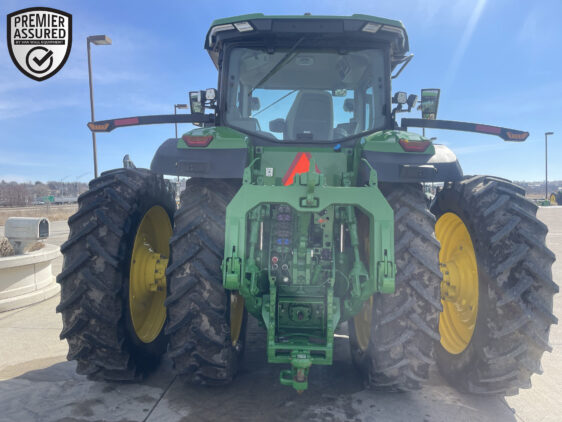 2023 John Deere 8R 410 - Image 6