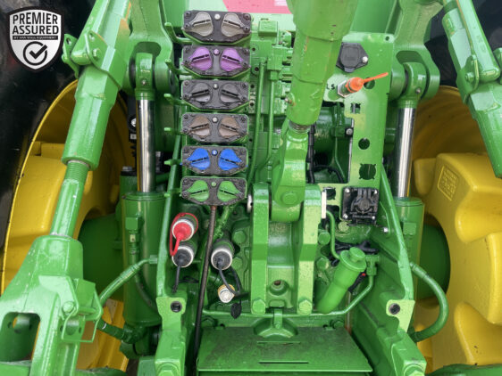2023 John Deere 8R 410 - Image 9