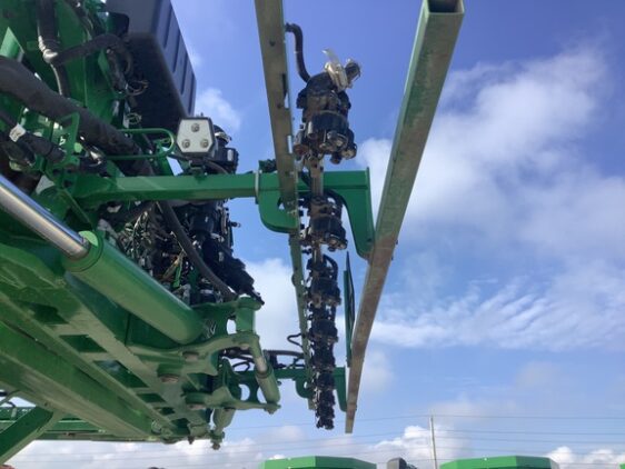 2024 John Deere 412R - Image 26