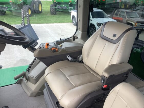 2024 John Deere 9R 540 - Image 27