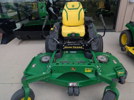 2022 John Deere Z950R - Image 12
