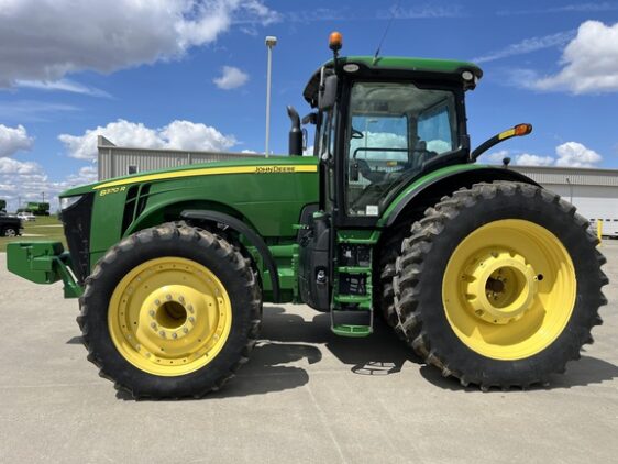 2016 John Deere 8370R - Image 2