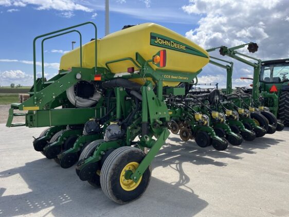 2009 John Deere 1770NT CCS - Image 6
