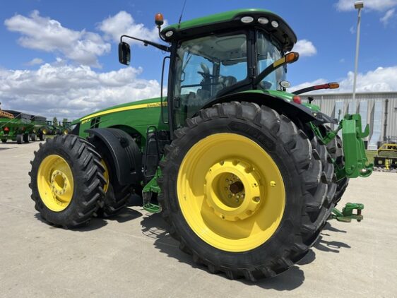 2016 John Deere 8370R - Image 4