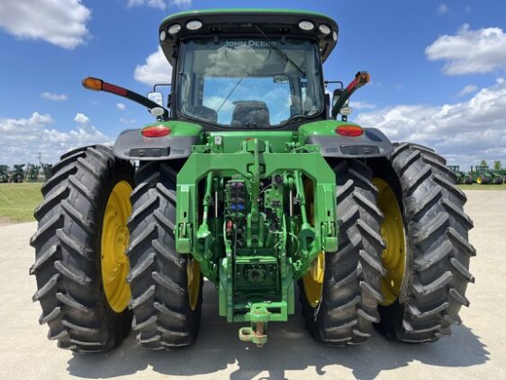 2016 John Deere 8370R - Image 6