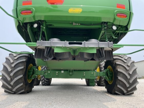 2016 John Deere S680 - Image 11