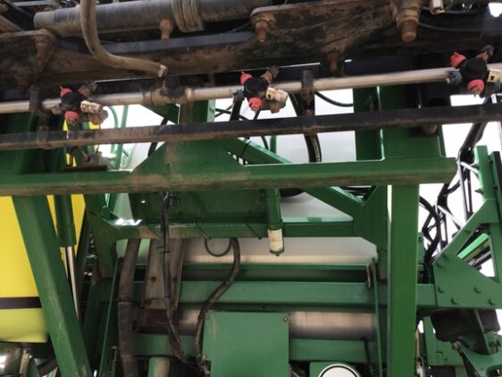 2009 John Deere 4830 - Image 6