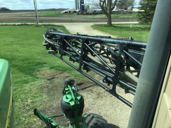 2009 John Deere 4830 - Image 27