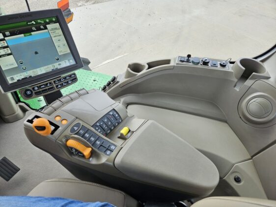 2023 John Deere 9R 590 - Image 27