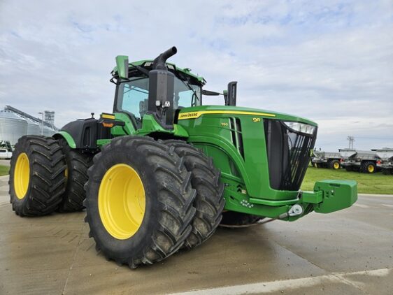 2023 John Deere 9R 590 - Image 2