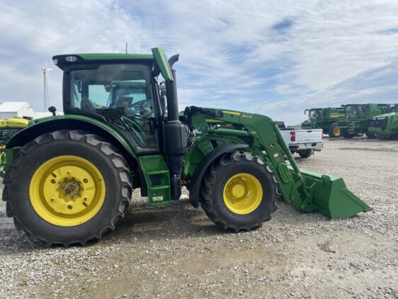 2023 John Deere 6R 140 - Image 2