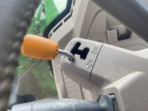 2023 John Deere 6R 140 - Image 14