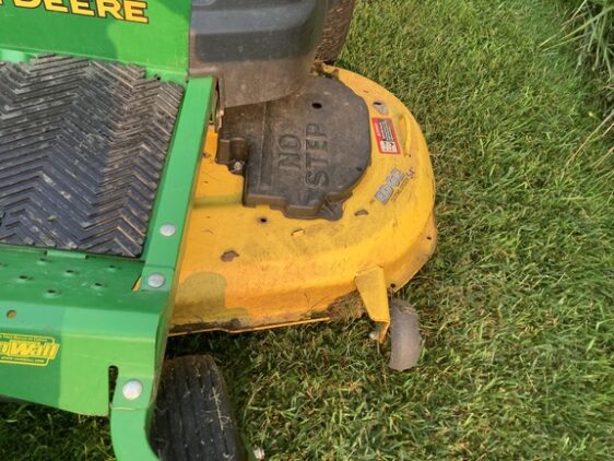 2012 John Deere Z425 - Image 13