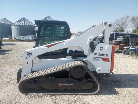 2019 Bobcat T870 - Image 2