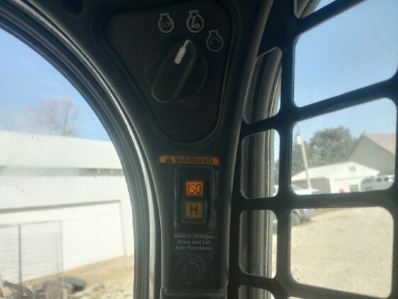 2019 Bobcat T870 - Image 19
