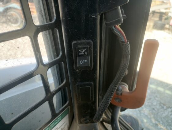 2019 Bobcat T870 - Image 21