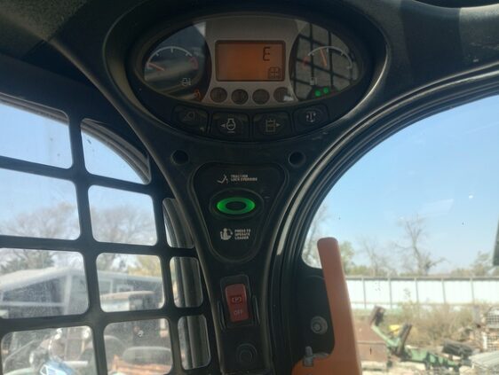 2019 Bobcat T870 - Image 28