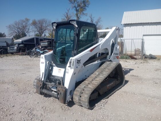 2019 Bobcat T870