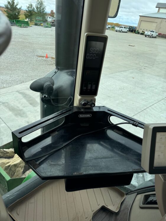 2011 John Deere 8335RT - Image 12