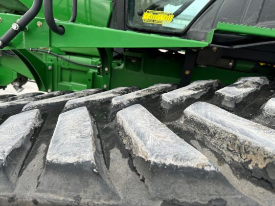 2011 John Deere 8335RT - Image 8