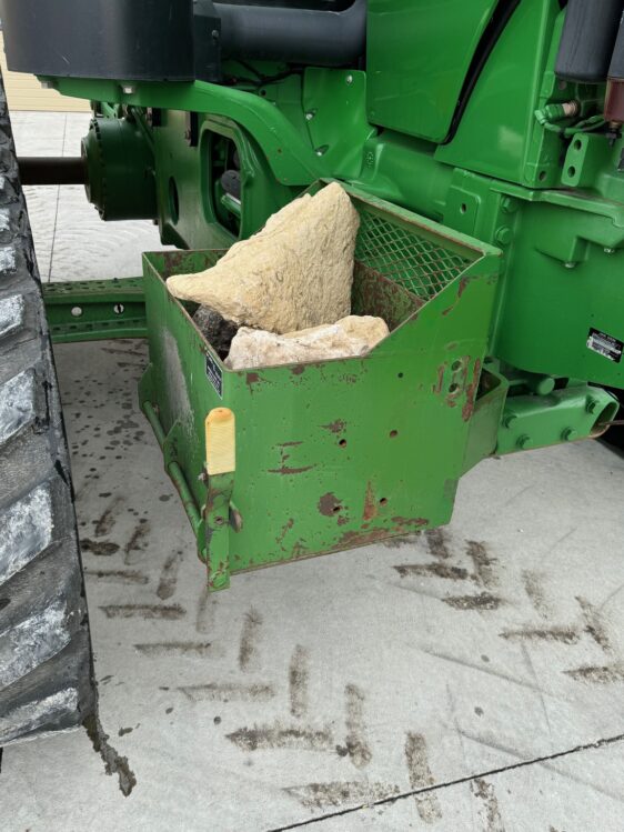 2011 John Deere 8335RT - Image 17