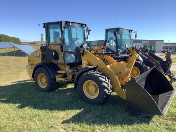 2023 Caterpillar 908 - Image 5