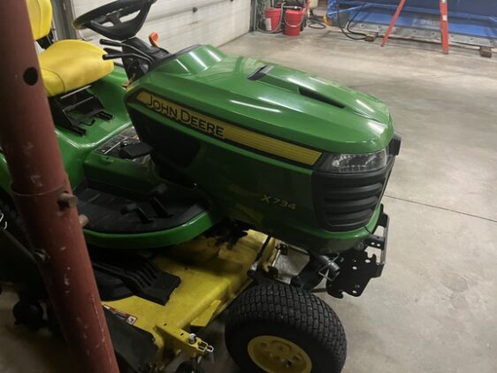 2022 John Deere X734 - Image 5