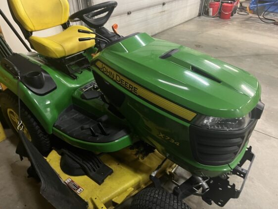 2022 John Deere X734 - Image 3