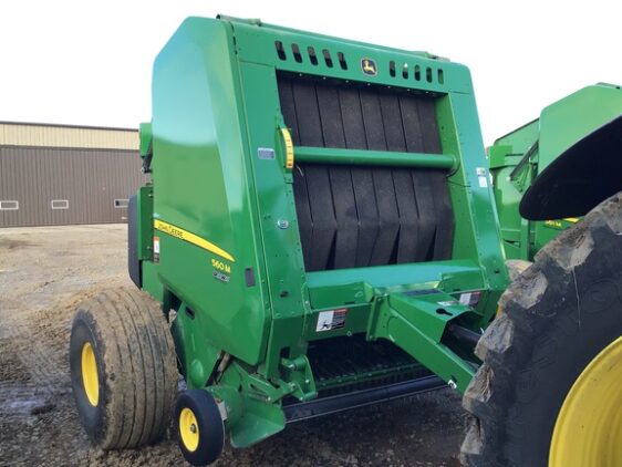 2021 John Deere 560M