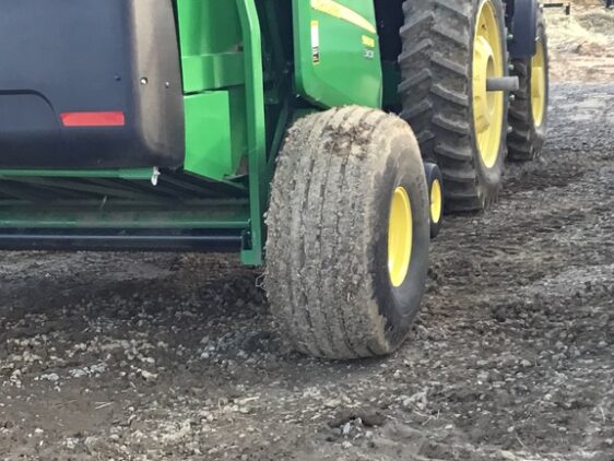 2021 John Deere 560M - Image 14