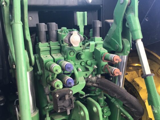 2023 John Deere 6145M - Image 10