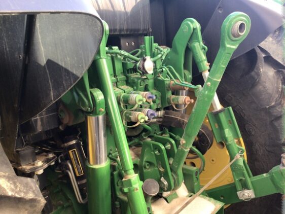 2023 John Deere 6130M - Image 11