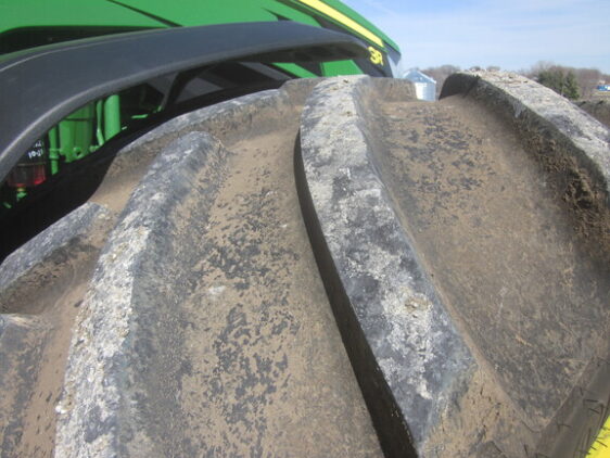 2021 John Deere 8R 410 - Image 8